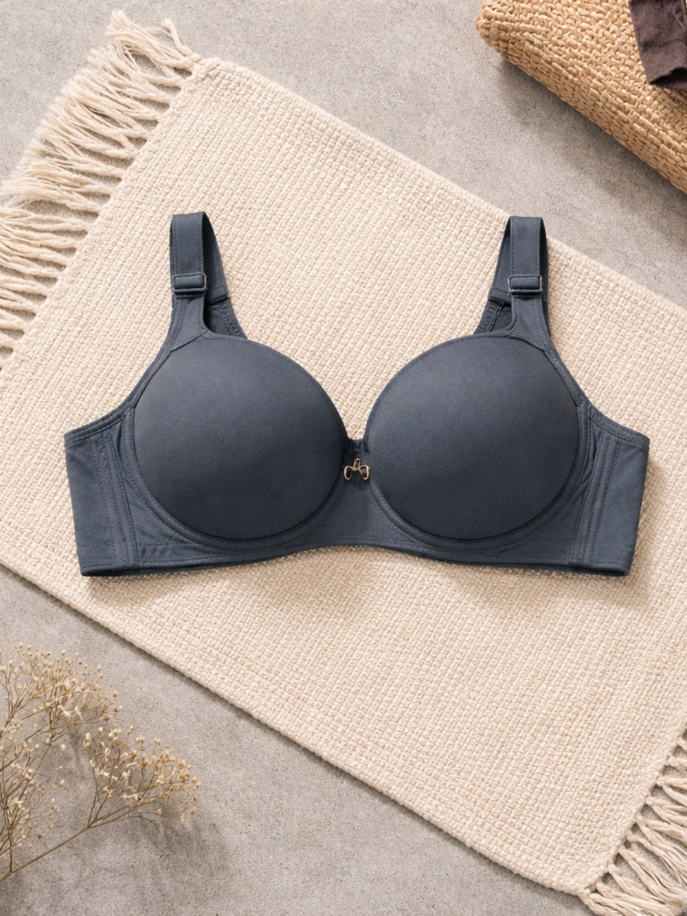 Everyday Seamless Underwire Bra in Beige, Dusty Mauve & Slate Blue - Picture 3 of 6